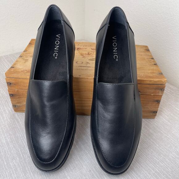 Vionic Kensley Black Leather Lug Sole Loafers Women’s 9 Comfort Shoes Orthotic - Picture 3 of 10